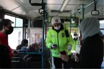 Karantinasının son gününde dışarı çıktı, 3 bin 500 TL ceza yedi Karantinasının son gününde dışarı çıktı, 3 bin 500 TL ceza yedi