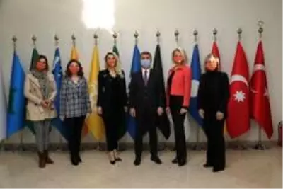 Kitaplara uzak kalmış hayatlar sayfalarla buluşacak Kitaplara uzak kalmış hayatlar sayfalarla buluşacak