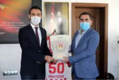 Korona virüse karşı Nevşehir kabak çekirdeği dağıttılar Korona virüse karşı Nevşehir kabak çekirdeği dağıttılar