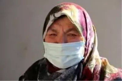 Korona virüsten bir hafta arayla ölen karı-koca yakınlarını yasa boğdu Korona virüsten bir hafta arayla ölen karı-koca yakınlarını yasa boğdu