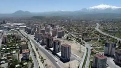 Son dakika haber | Melikgazi'de 110 dairenin kura çekimi ve anahtar teslimi yapılacak Son dakika haber | Melikgazi'de 110 dairenin kura çekimi ve anahtar teslimi yapılacak