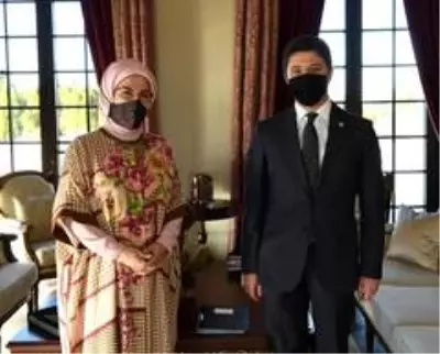 Milletvekili Özboyacı'dan Emine Erdoğan'a ziyaret Milletvekili Özboyacı'dan Emine Erdoğan'a ziyaret