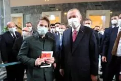 Milletvekili Özel'in, oğlunun kaleme aldığı kitabın önsözünü Cumhurbaşkanı Erdoğan yazacak Milletvekili Özel'in, oğlunun kaleme aldığı kitabın önsözünü Cumhurbaşkanı Erdoğan yazacak