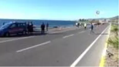 Son dakika haberleri | Motosiklet ile çarpışan otomobil 5 metre yükseklikten sahile uçtu: 1 ölü Son dakika haberleri | Motosiklet ile çarpışan otomobil 5 metre yükseklikten sahile uçtu: 1 ölü