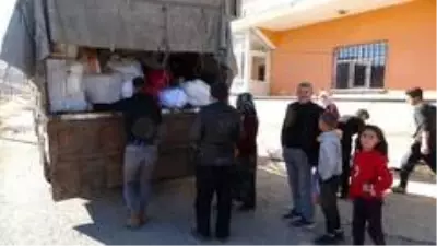 Muş'tan batı illerine kışlık erzak Muş'tan batı illerine kışlık erzak
