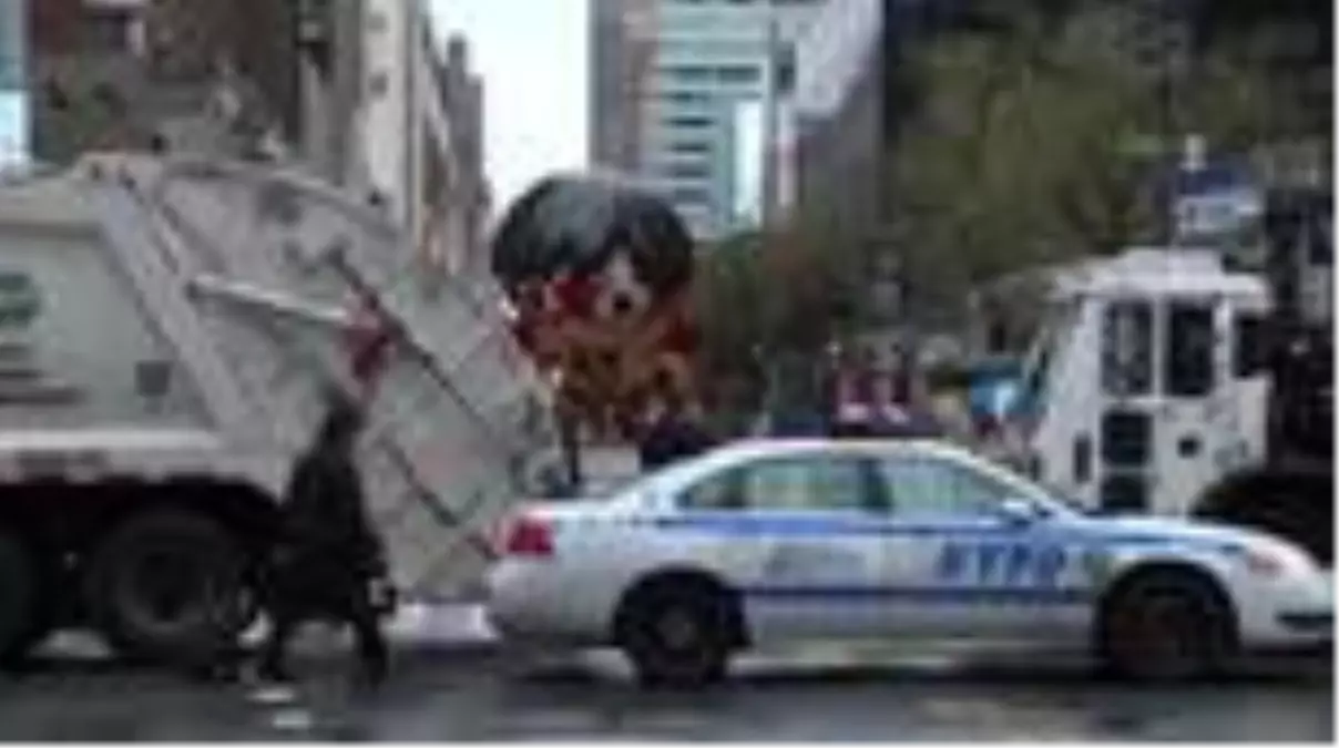 New York'ta Şükran Günü Yürüyüşü (2)