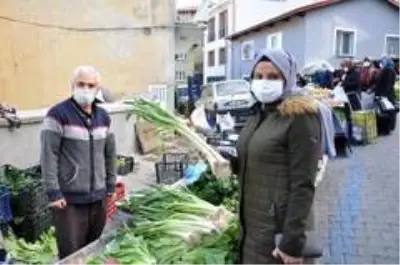 Organik Örenli pırasası tezgahlardaki yerini aldı Organik Örenli pırasası tezgahlardaki yerini aldı