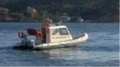 Ortaköy sahili açıklarında denizde bir erkeğin cansız bedeni bulundu Ortaköy sahili açıklarında denizde bir erkeğin cansız bedeni bulundu