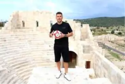 Podolski: 'Türkiye benim ikinci vatanım' Podolski: 'Türkiye benim ikinci vatanım'