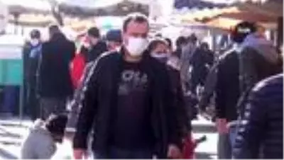 Polisin sigara konusunda uyardığı genç: 'Gideyim eve orada içeyim ondan sonra geleyim' Polisin sigara konusunda uyardığı genç: 'Gideyim eve orada içeyim ondan sonra geleyim'
