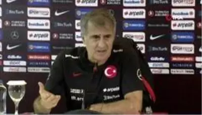 Şenol Güneş'ten maaş tepkisi: Sanki burada para kaçırılıyor Şenol Güneş'ten maaş tepkisi: Sanki burada para kaçırılıyor