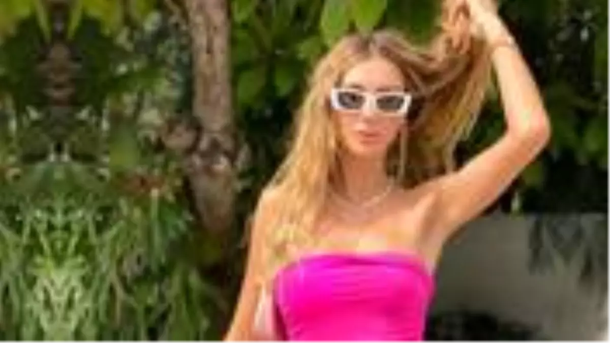 Şeyma Subaşı, kızıyla fotoğrafına parayla ilgili yorum yapan takipçisine küfrederek cevap verdi