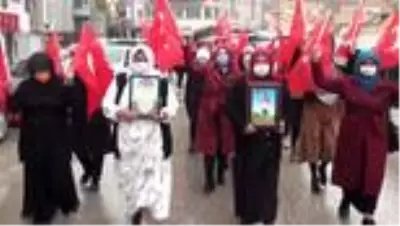 Son dakika gündem: Şırnak anneleri HDP'den hesap sormaya devam ediyor Son dakika gündem: Şırnak anneleri HDP'den hesap sormaya devam ediyor