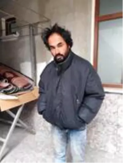Sokakta yaşayan gence devlet sahip çıktı Sokakta yaşayan gence devlet sahip çıktı