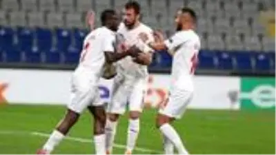 Son Dakika: Sivasspor geriden gelerek Karabağ'ı 3-2 mağlup etti Son Dakika: Sivasspor geriden gelerek Karabağ'ı 3-2 mağlup etti