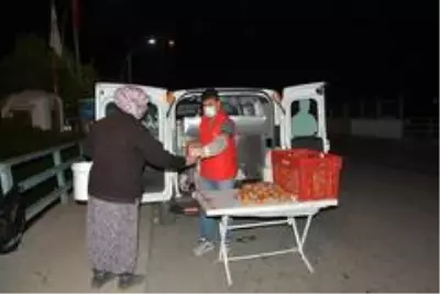 Tarım işçileri sabah saat 5'te Tarım işçileri sabah saat 5'te