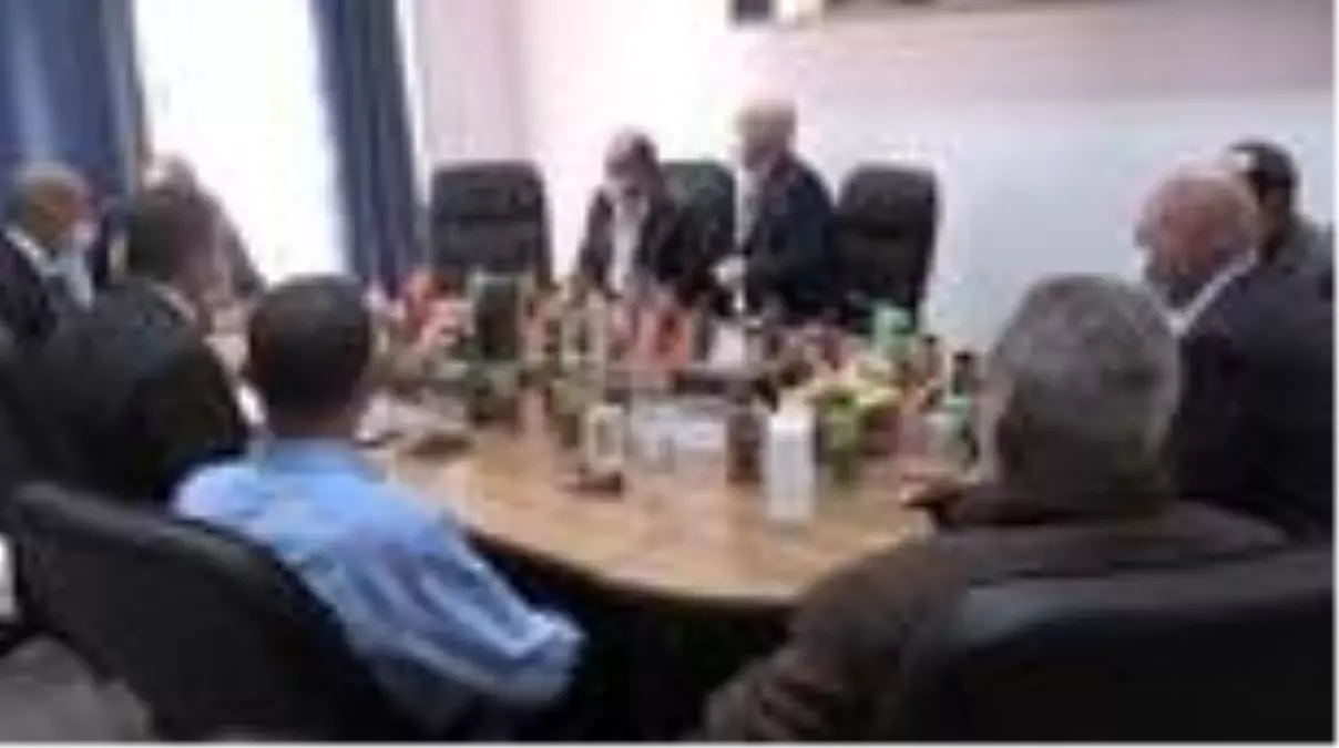 TİKA'dan Batı Şeria'daki bir hastaneye kuvöz yardımı