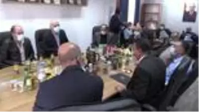 TİKA'dan Batı Şeria'daki bir hastaneye kuvöz yardımı TİKA'dan Batı Şeria'daki bir hastaneye kuvöz yardımı