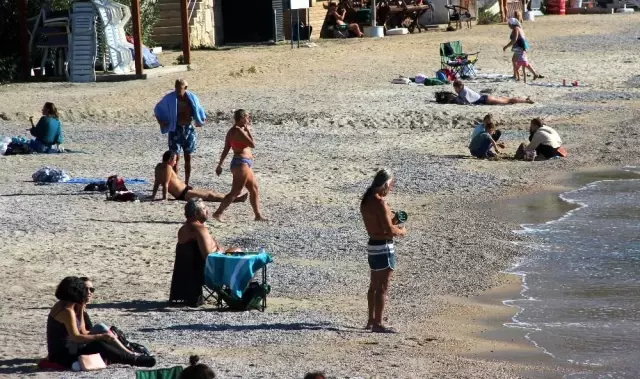 Türkiye'nin yüksek kesimlerinde kar, sıfır noktasında yaz yaşanıyor Türkiye'nin yüksek kesimlerinde kar, sıfır noktasında yaz yaşanıyor