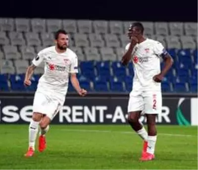 UEFA Avrupa Ligi: Karabağ: 1 - DG Sivasspor: 1 (İlk yarı) UEFA Avrupa Ligi: Karabağ: 1 - DG Sivasspor: 1 (İlk yarı)