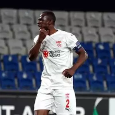 UEFA Avrupa Ligi: Karabağ: 1 - DG Sivasspor: 1 (İlk yarı) UEFA Avrupa Ligi: Karabağ: 1 - DG Sivasspor: 1 (İlk yarı)