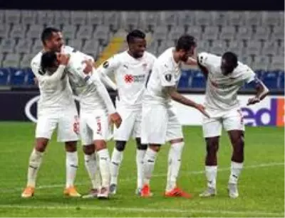 UEFA Avrupa Ligi: Karabağ: 2 DG Sivasspor: 3 (Maç sonucu) UEFA Avrupa Ligi: Karabağ: 2 DG Sivasspor: 3 (Maç sonucu)