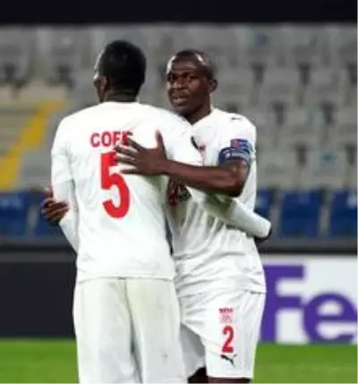 UEFA Avrupa Ligi: Karabağ: 2 DG Sivasspor: 3 (Maç sonucu) UEFA Avrupa Ligi: Karabağ: 2 DG Sivasspor: 3 (Maç sonucu)
