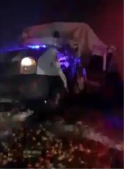 Yüksekova'da trafik kazası: 1 ölü, 1 yaralı Yüksekova'da trafik kazası: 1 ölü, 1 yaralı