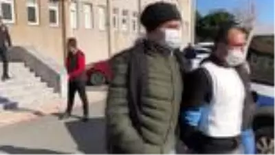 Son dakika gündem: 2 kişinin öldürüldüğü silahlı kavganın zanlıları yakalandı Son dakika gündem: 2 kişinin öldürüldüğü silahlı kavganın zanlıları yakalandı