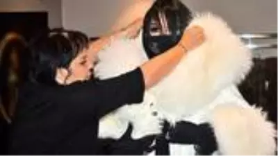 40 bin TL'lik kürk yaptıran Bülent Ersoy'dan bir garip çıkış: Asgari ücretlilere üzülüyorum 40 bin TL'lik kürk yaptıran Bülent Ersoy'dan bir garip çıkış: Asgari ücretlilere üzülüyorum
