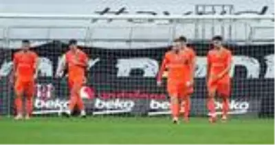 Başakşehir'in konuğu Denizlispor Başakşehir'in konuğu Denizlispor