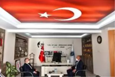 Büyükkılıç, Özvatan ve Felahiye'yi ziyaret etti Büyükkılıç, Özvatan ve Felahiye'yi ziyaret etti