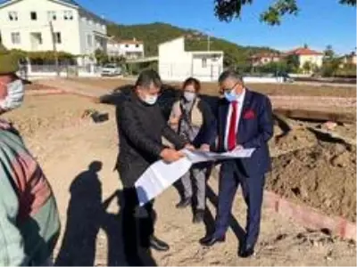 Başkan Topaloğlu, Göynük Mahallesi'ni inceledi Başkan Topaloğlu, Göynük Mahallesi'ni inceledi