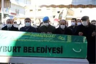 Bayburt Belediye Başkanı Hükmü Pekmezci'nin acı günü Bayburt Belediye Başkanı Hükmü Pekmezci'nin acı günü