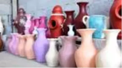 Bitlis'te geleneksel yöntemlerle yapılan çömlek ve tandırlar modern atölyelerde üretilecek Bitlis'te geleneksel yöntemlerle yapılan çömlek ve tandırlar modern atölyelerde üretilecek