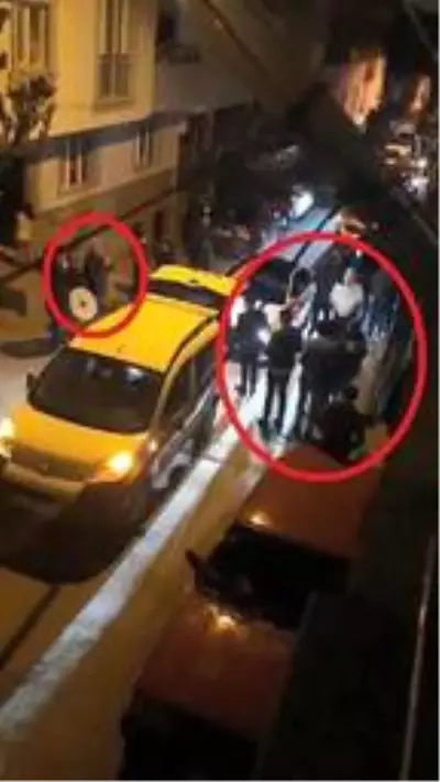 Bursa'da 2 ayrı gelin alma eğlencesinde koronavirüs unutuldu Bursa'da 2 ayrı gelin alma eğlencesinde koronavirüs unutuldu