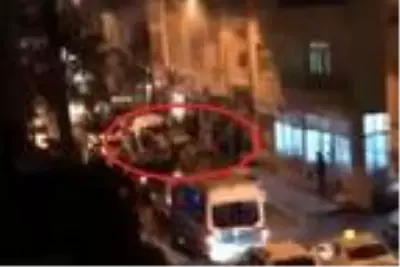 Bursa'da 2 ayrı gelin alma eğlencesinde koronavirüs unutuldu Bursa'da 2 ayrı gelin alma eğlencesinde koronavirüs unutuldu