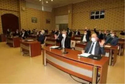 Bütçenin yarısı yatırımlara Bütçenin yarısı yatırımlara