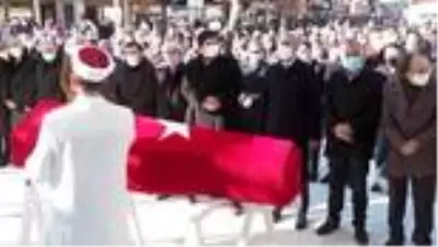 Büyükçekmece Cumhuriyet Başsavcıvekili Zülkarneyn Kısık son yolculuğuna uğurlandı Büyükçekmece Cumhuriyet Başsavcıvekili Zülkarneyn Kısık son yolculuğuna uğurlandı