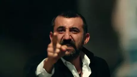 Çukur 4.Sezon 13.Bölüm 2. Sneak Peek Çukur 4.Sezon 13.Bölüm 2. Sneak Peek