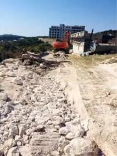 Demre Karabucak'a yeni içme suyu hattı Demre Karabucak'a yeni içme suyu hattı