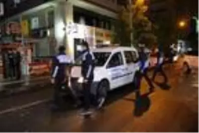 Diyarbakır'da 9 aylık süreçte Kovid-19 tedbirlerine uymayanlara 31 milyon 586 bin 339 lira ceza kesildi Diyarbakır'da 9 aylık süreçte Kovid-19 tedbirlerine uymayanlara 31 milyon 586 bin 339 lira ceza kesildi