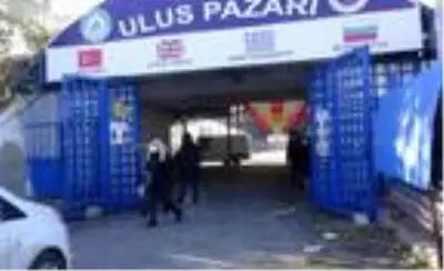 Edirne'nin meşhur Ulus Pazarı kapandı, Bulgar turistler geri döndü Edirne'nin meşhur Ulus Pazarı kapandı, Bulgar turistler geri döndü