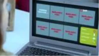 Elazığ'da 'Bir gönüle de siz girin' videosunu on binler izledi, çok sayıda tablet bağışı geldi Elazığ'da 'Bir gönüle de siz girin' videosunu on binler izledi, çok sayıda tablet bağışı geldi