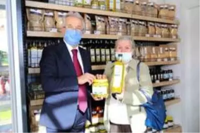 Erdem, kamuda örnek olan tarım projelerini anlattı Erdem, kamuda örnek olan tarım projelerini anlattı