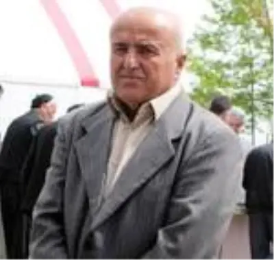 Eski Başkan Hüseyin Sarıkaş vefat etti Eski Başkan Hüseyin Sarıkaş vefat etti