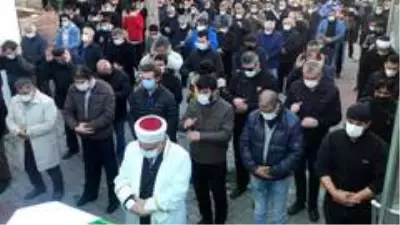 Eski Türk Kızılay Bilecik Şube Başkanı Selami Çınar, son yolculuğuna uğurlandı Eski Türk Kızılay Bilecik Şube Başkanı Selami Çınar, son yolculuğuna uğurlandı