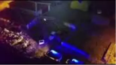 Evin salonunda 12 metre tünel kazan 5 şüpheli yakalandı Evin salonunda 12 metre tünel kazan 5 şüpheli yakalandı