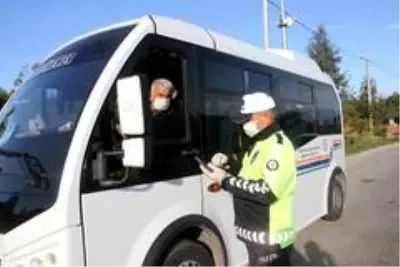 Fethiye'de toplu taşıma araçlarına Korona virüs denetimi Fethiye'de toplu taşıma araçlarına Korona virüs denetimi