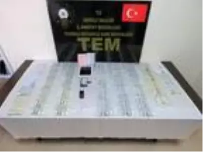 FETÖ'nün Batum imamı, Denizli'de 40 bin dolarla yakalandı FETÖ'nün Batum imamı, Denizli'de 40 bin dolarla yakalandı